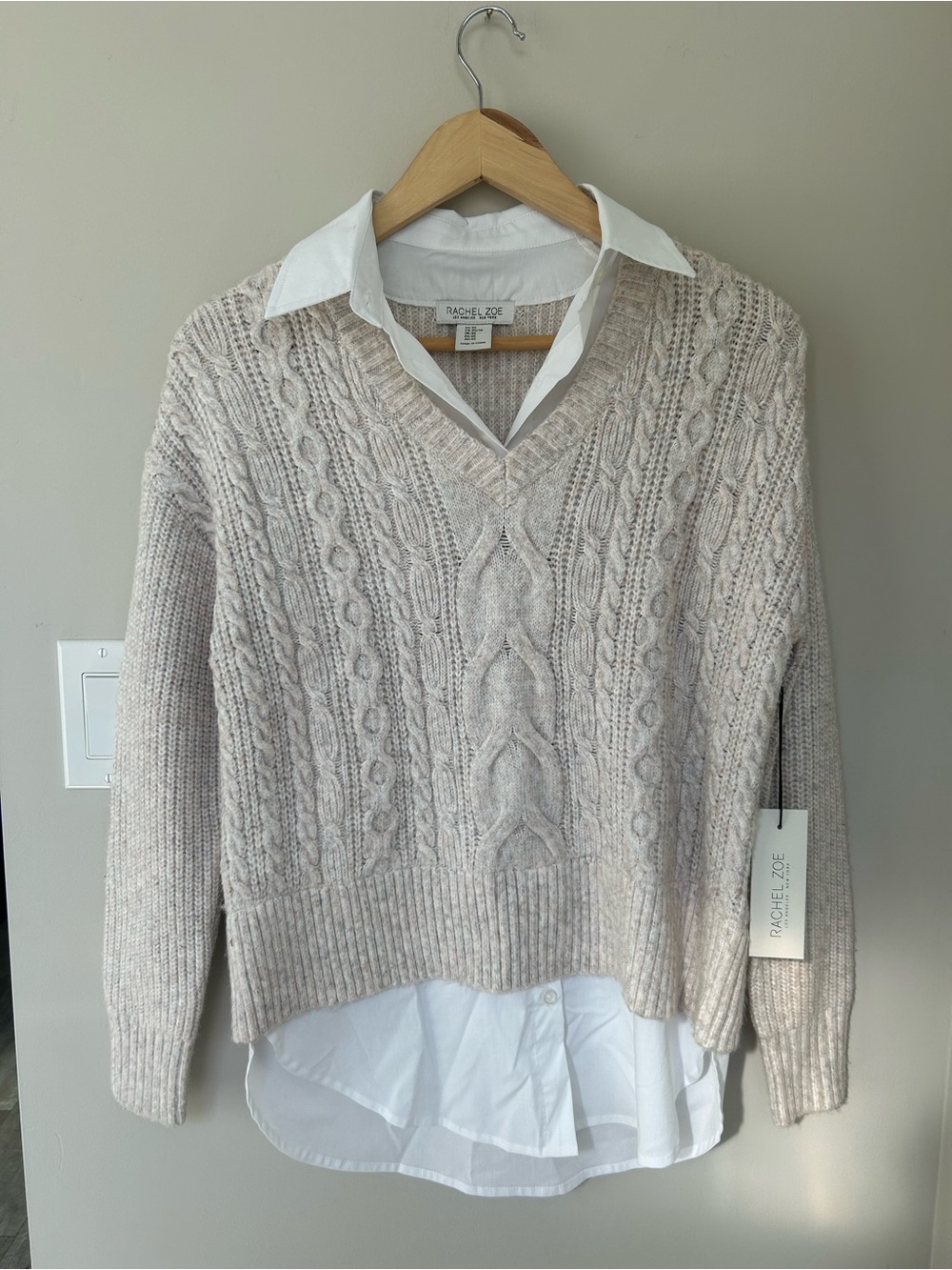 NWT Rachel Zoe Cream Cable Knit V-Neck Sweater